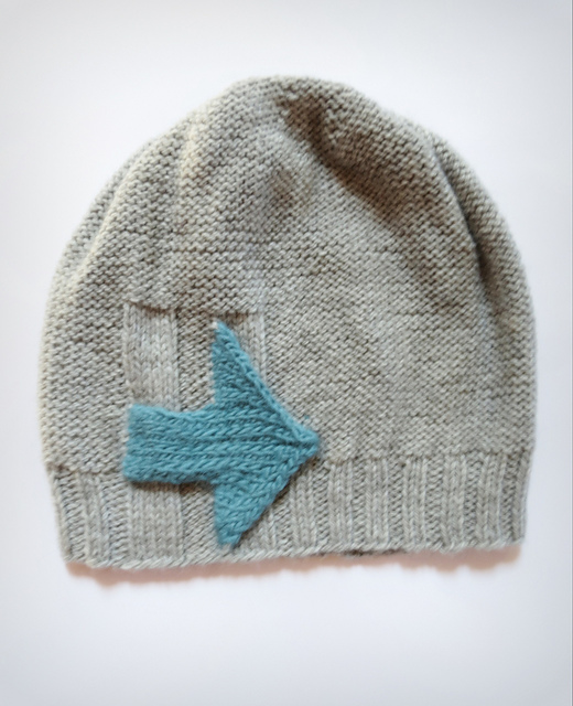 I'm With Her Hat via Ravlery