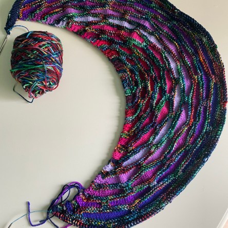 The beginnings of a painting bricks shawl