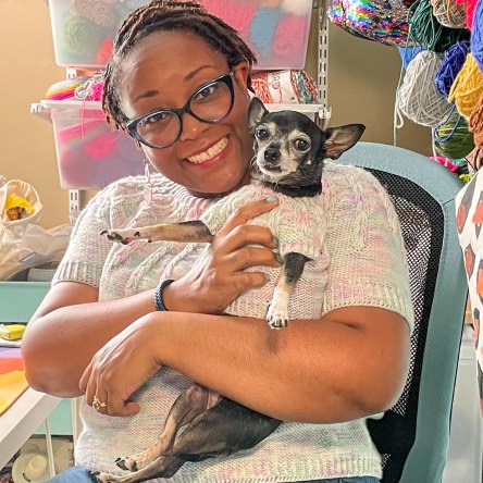 Jellybean and Dana filming Knit Stars