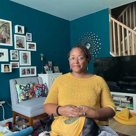 Dana and Jellybean being interviewed for Knit Stars