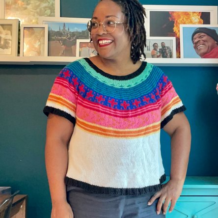 Phases sweater in rainbow cotton yarn