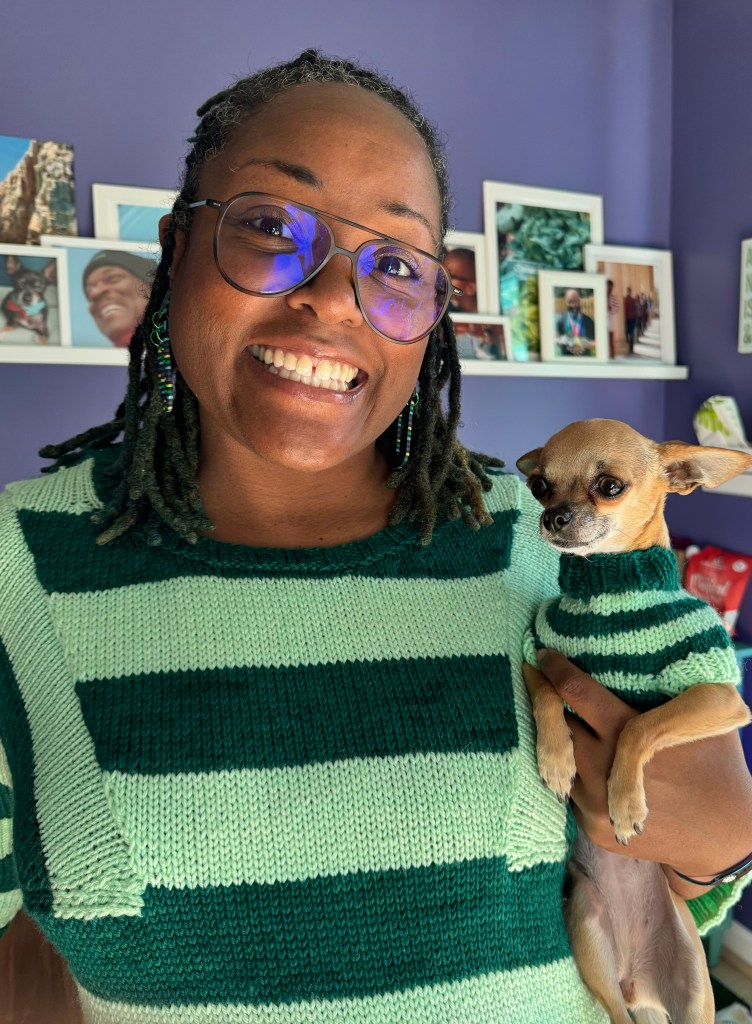 Kiwi and Dana in matching sweaters