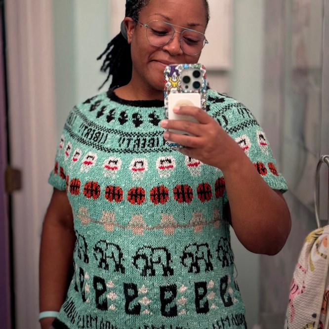 DWJ in her NY Liberty knit top